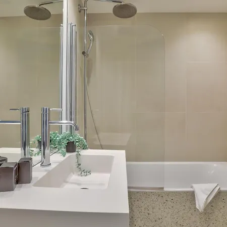 Appartamento Spacious And Charming 2br - 16th *