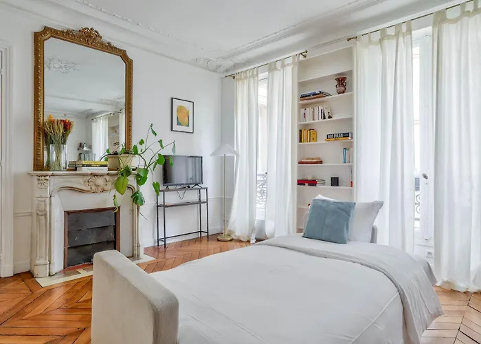 Spacious And Charming 2br - 16th Apartment Paris