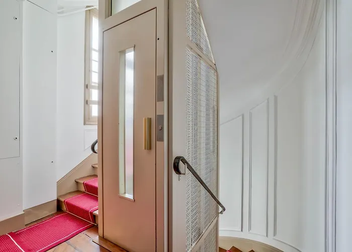 Spacious And Charming 2br - 16th